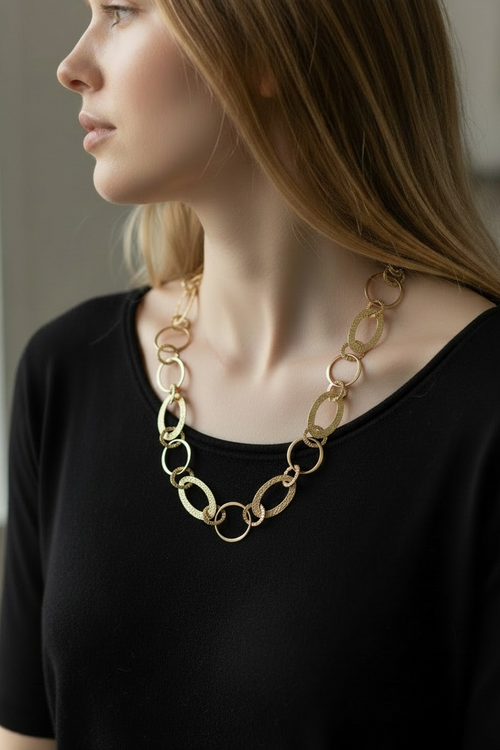 Collar de Eslabones Grandes Ovalados Dorados